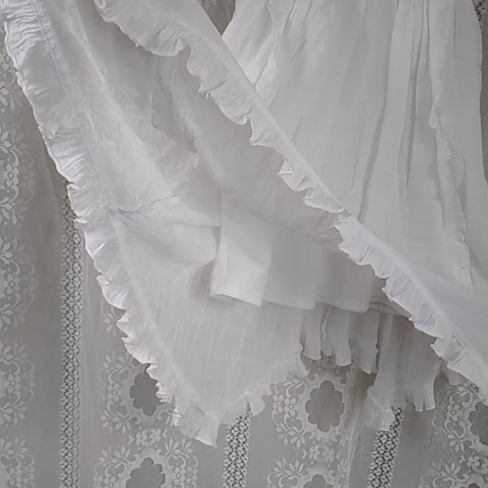 🥰D Signed Disney Girls White Size S (7-8) - Picture 4 of 16